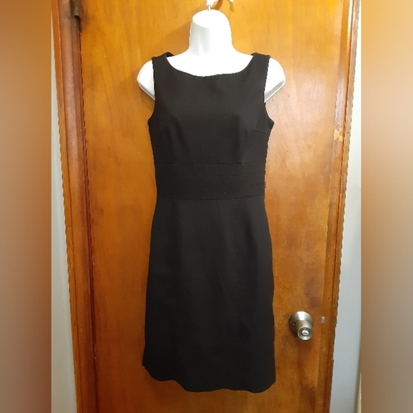 H&M Dress - Picture 3 of 6